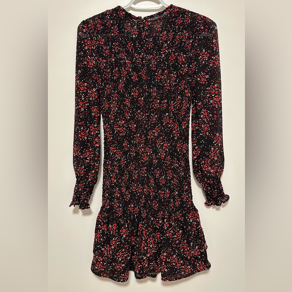 Dynamite Ruched Dress - Picture 3 of 4